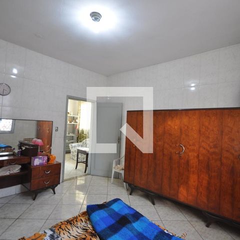 Casa para alugar com 310m², 2 quartos e 1 vagaQuarto 1