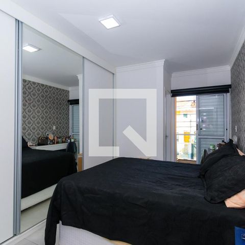 Casa à venda com 100m², 3 quartos e 2 vagasSuíte