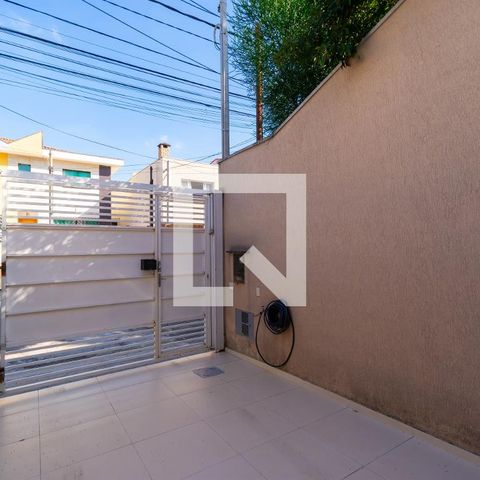 Casa à venda com 100m², 3 quartos e 2 vagasGaragem