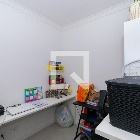 Casa à venda com 100m², 3 quartos e 2 vagasQuarto 2