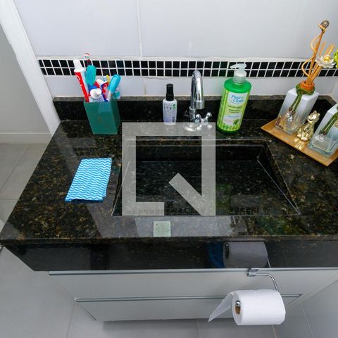 Casa à venda com 100m², 3 quartos e 2 vagasBanheiro 2