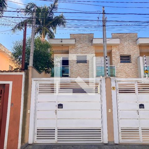 Casa à venda com 100m², 3 quartos e 2 vagasFachada