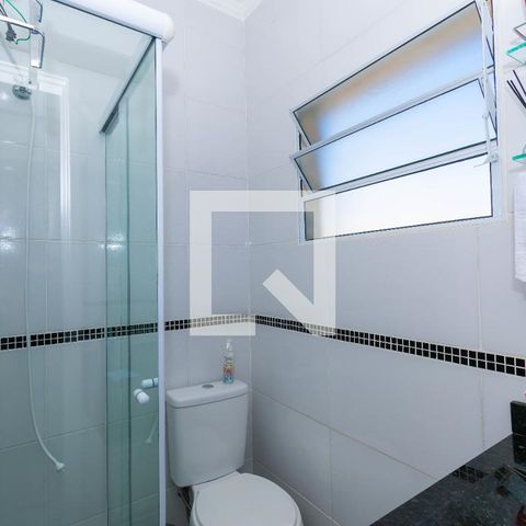 Casa à venda com 100m², 3 quartos e 2 vagasBanheiro da Suíte