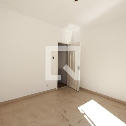 Casa à venda com 204m², 4 quartos e 2 vagasQuarto 3