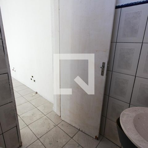 Casa à venda com 204m², 4 quartos e 2 vagasBanheiro 2