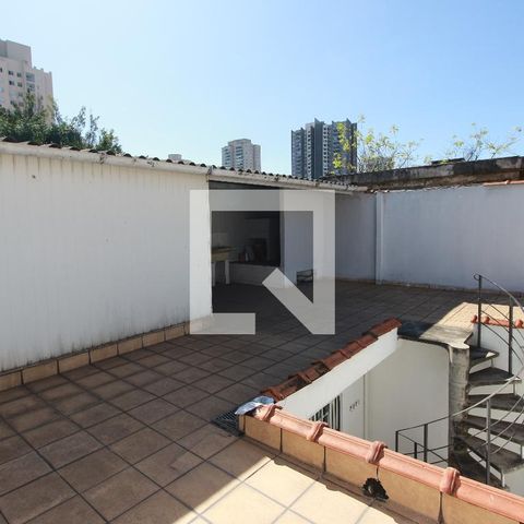 Casa à venda com 204m², 4 quartos e 2 vagasÁrea de Serviço