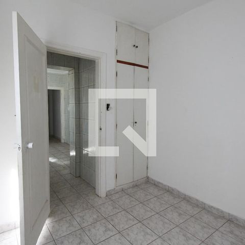 Casa à venda com 204m², 4 quartos e 2 vagasQuarto 1