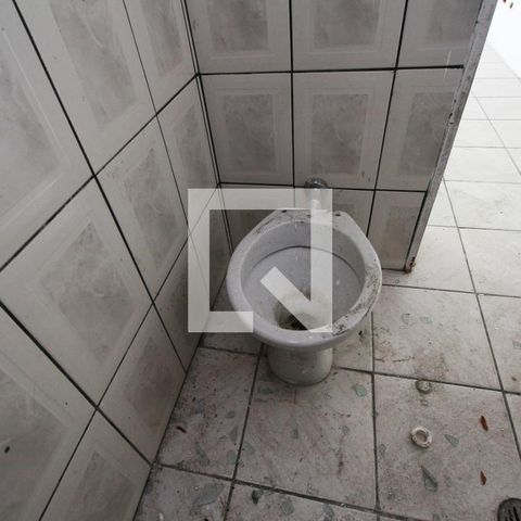 Casa à venda com 204m², 4 quartos e 2 vagasBanheiro 2