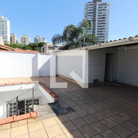 Casa à venda com 204m², 4 quartos e 2 vagasÁrea de Serviço