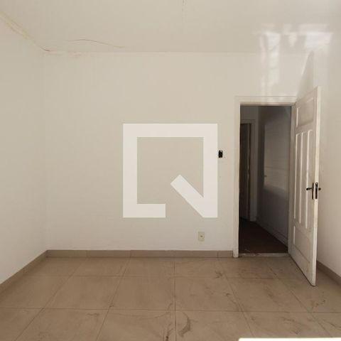 Casa à venda com 204m², 4 quartos e 2 vagasQuarto 3