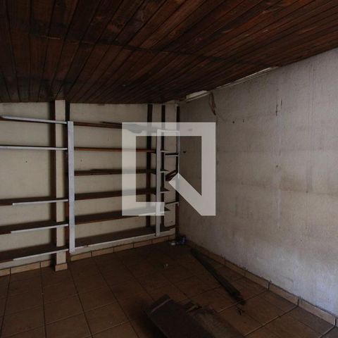 Casa à venda com 204m², 4 quartos e 2 vagasGalpão