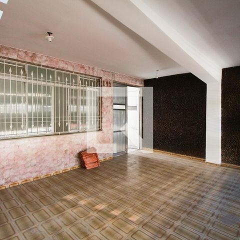 Casa à venda com 204m², 4 quartos e 2 vagasGaragem