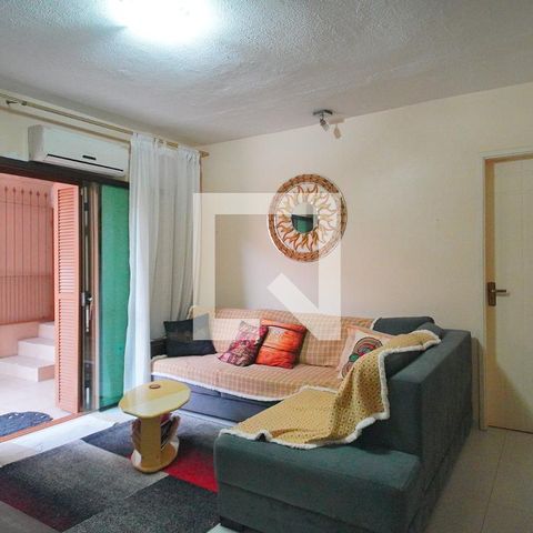 Casa à venda com 303m², 5 quartos e 3 vagas Casa à venda com 303m², 5 quartos e 3 vagasSala 2