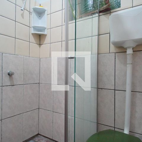Casa à venda com 303m², 5 quartos e 3 vagas Casa à venda com 303m², 5 quartos e 3 vagasBanheiro 3