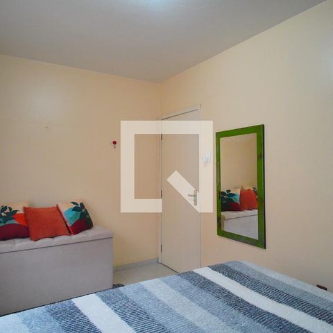 Casa à venda com 303m², 5 quartos e 3 vagas Casa à venda com 303m², 5 quartos e 3 vagasQuarto 4