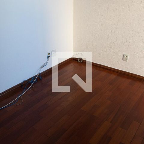 Casa à venda com 290m², 4 quartos e 4 vagas Casa à venda com 290m², 4 quartos e 4 vagasSUITE 2
