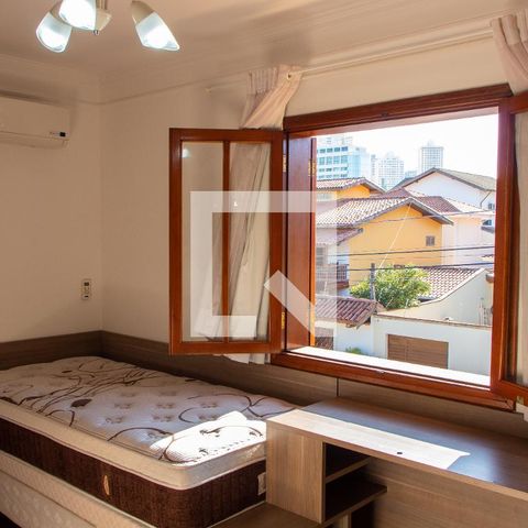 Casa à venda com 290m², 4 quartos e 4 vagas Casa à venda com 290m², 4 quartos e 4 vagasSUITE 3