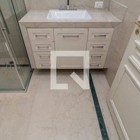 Apartamento à venda com 500m², 4 quartos e 3 vagas Apartamento à venda com 500m², 4 quartos e 3 vagasBanheiro 3 - Suíte