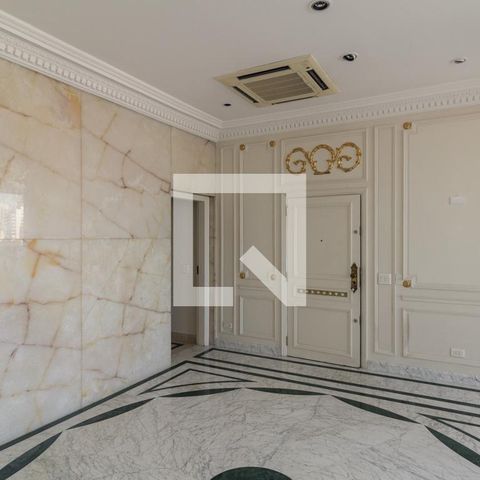 Apartamento à venda com 500m², 4 quartos e 3 vagas Apartamento à venda com 500m², 4 quartos e 3 vagasHall de Entrada