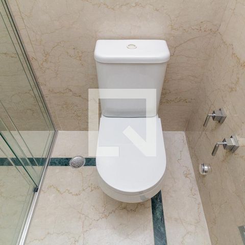 Apartamento à venda com 500m², 4 quartos e 3 vagas Apartamento à venda com 500m², 4 quartos e 3 vagasBanheiro 2 - Suíte