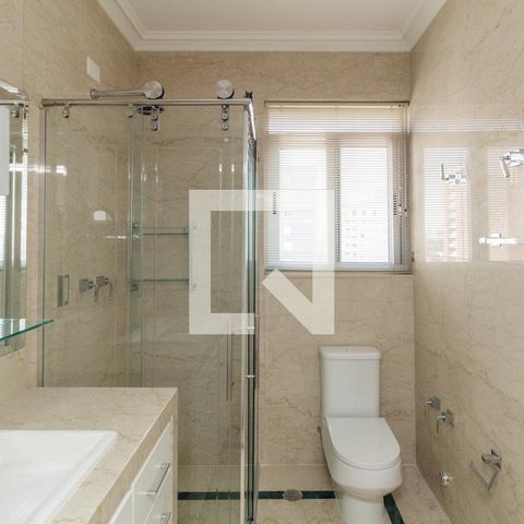 Apartamento à venda com 500m², 4 quartos e 3 vagas Apartamento à venda com 500m², 4 quartos e 3 vagasBanheiro 2 - Suíte