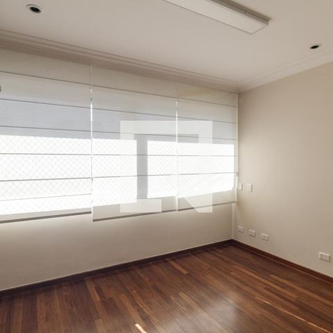 Apartamento à venda com 500m², 4 quartos e 3 vagas Apartamento à venda com 500m², 4 quartos e 3 vagasQuarto 3 - Suíte