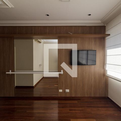Apartamento à venda com 500m², 4 quartos e 3 vagas Apartamento à venda com 500m², 4 quartos e 3 vagasQuarto 3 - Suíte