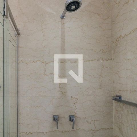 Apartamento à venda com 500m², 4 quartos e 3 vagas Apartamento à venda com 500m², 4 quartos e 3 vagasBanheiro 4 - Suíte