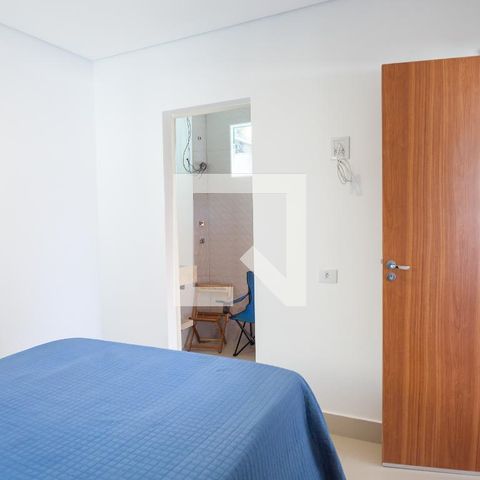 Casa de condomínio à venda com 220m², 3 quartos e 2 vagassuite