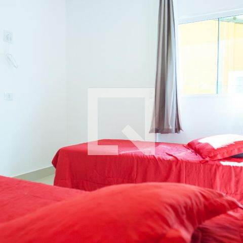 Casa de condomínio à venda com 220m², 3 quartos e 2 vagasquarto 1