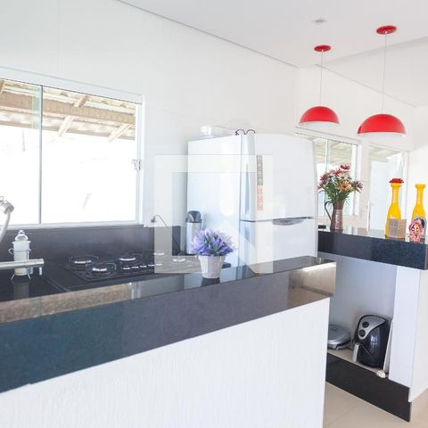 Casa de condomínio à venda com 220m², 3 quartos e 2 vagasCozinha