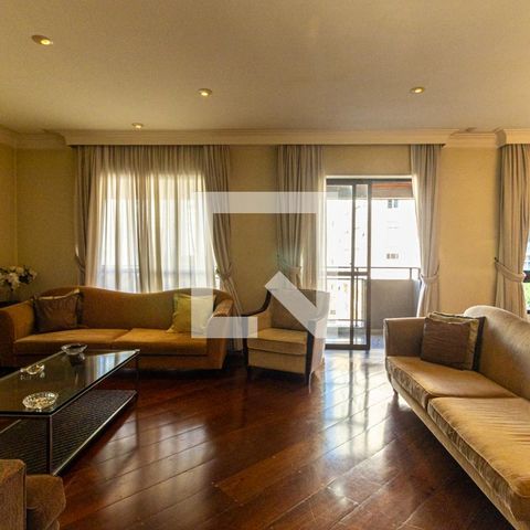 Apartamento para alugar com 186m², 4 quartos e 3 vagasSala