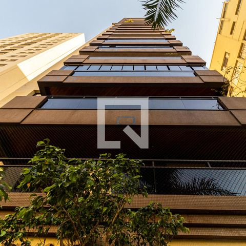 Apartamento para alugar com 186m², 4 quartos e 3 vagasFachada