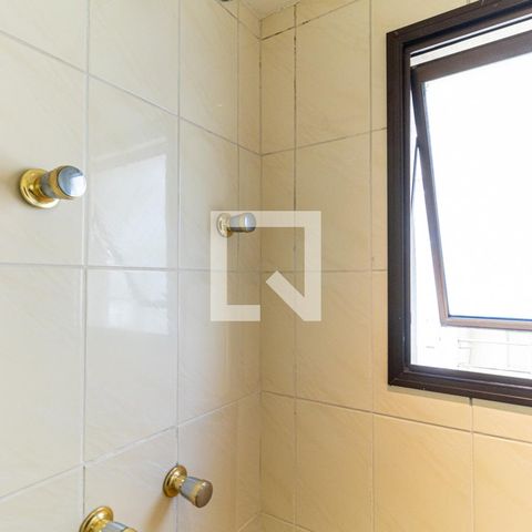 Apartamento para alugar com 186m², 4 quartos e 3 vagasBanheiro da Suíte 1