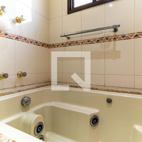 Apartamento para alugar com 186m², 4 quartos e 3 vagasBanheiro da Suíte 3