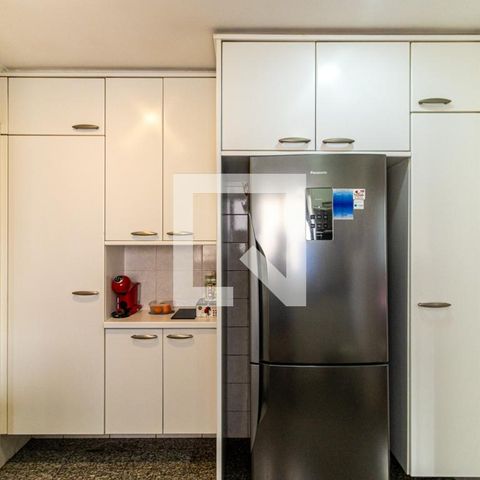 Apartamento para alugar com 186m², 4 quartos e 3 vagasCozinha