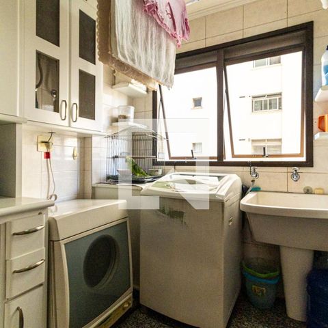 Apartamento para alugar com 186m², 4 quartos e 3 vagasÁrea de Serviço