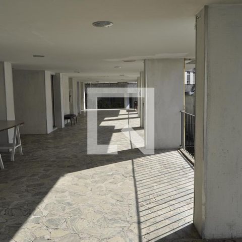 Apartamento à venda com 50m², 1 quarto e sem vagaÁrea comum