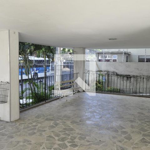 Apartamento à venda com 50m², 1 quarto e sem vagaÁrea comum