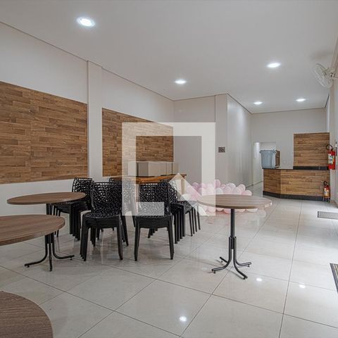 Apartamento à venda com 75m², 3 quartos e 1 vaga Apartamento à venda com 75m², 3 quartos e 1 vagaÁrea comum - Salão de festas