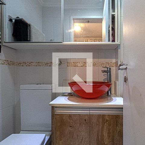 Apartamento à venda com 75m², 3 quartos e 1 vaga Apartamento à venda com 75m², 3 quartos e 1 vagabanheiro na suíte