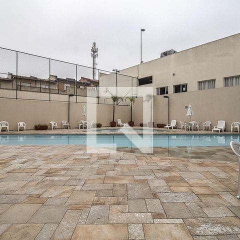 Apartamento à venda com 75m², 3 quartos e 1 vaga Apartamento à venda com 75m², 3 quartos e 1 vagaÁrea comum - Piscina