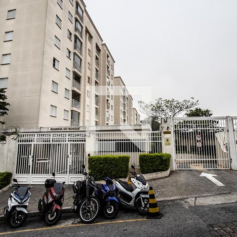 Apartamento à venda com 75m², 3 quartos e 1 vaga Apartamento à venda com 75m², 3 quartos e 1 vagafachada