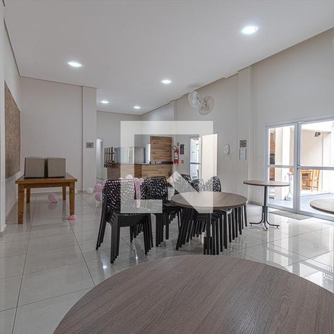 Apartamento à venda com 75m², 3 quartos e 1 vaga Apartamento à venda com 75m², 3 quartos e 1 vagaÁrea comum - Salão de festas