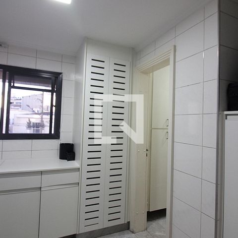 Apartamento à venda com 138m², 3 quartos e 2 vagasÁrea de Serviço
