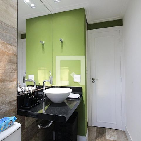 Apartamento à venda com 138m², 3 quartos e 2 vagasBanheiro Social