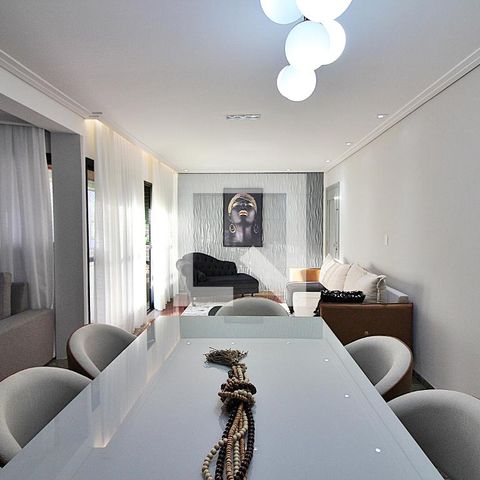 Apartamento à venda com 138m², 3 quartos e 2 vagasSala