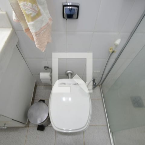 Casa à venda com 250m², 5 quartos e 2 vagasBanheiro 1 - Suíte