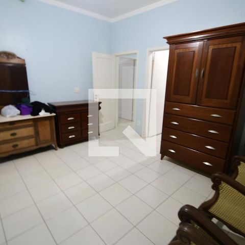 Casa à venda com 250m², 5 quartos e 2 vagasQuarto Suíte 3