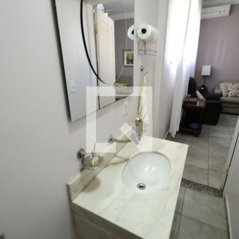 Casa à venda com 250m², 5 quartos e 2 vagasLavabo